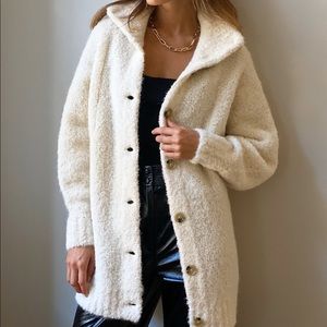 Oversized Alpaca Cardigan in Rich Cognac